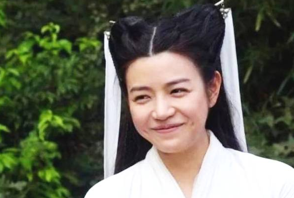 “清纯女神”陈妍希的瓜