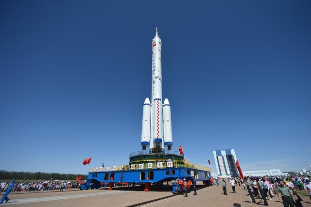 �������������Ǹ��ж��٣���593�ţ���135�ţ��й��أ�