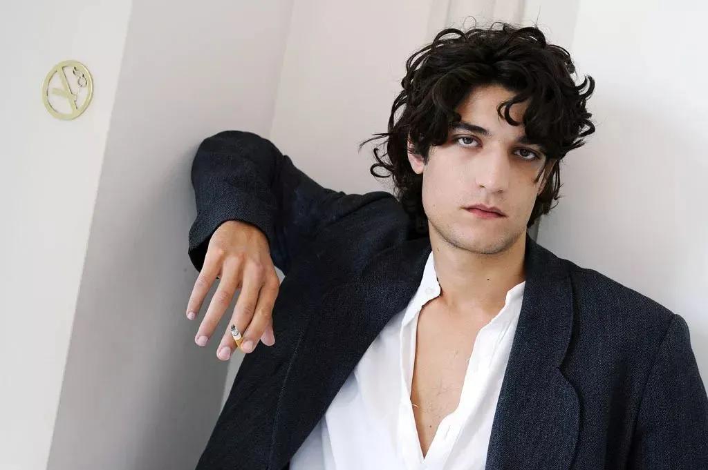 不心动挑战｜看了眼《追光吧哥哥（法国版）》，这谁能顶得住？