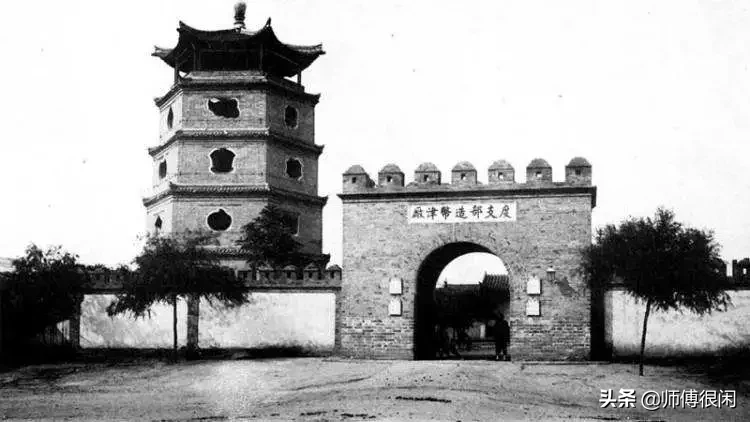 这些民国纪念银币,每一枚都价值不菲