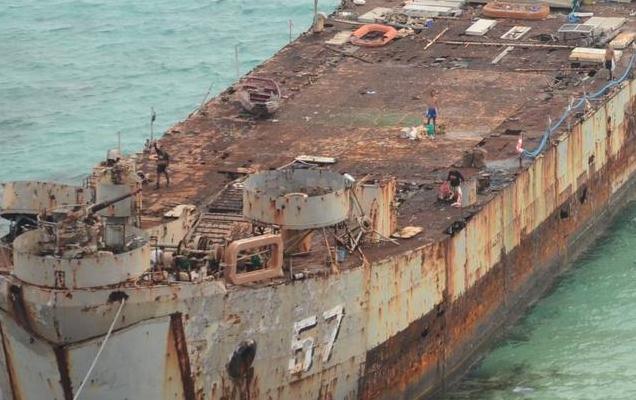 20年前菲律宾搁浅在仁爱礁的军舰，就是赖着不走