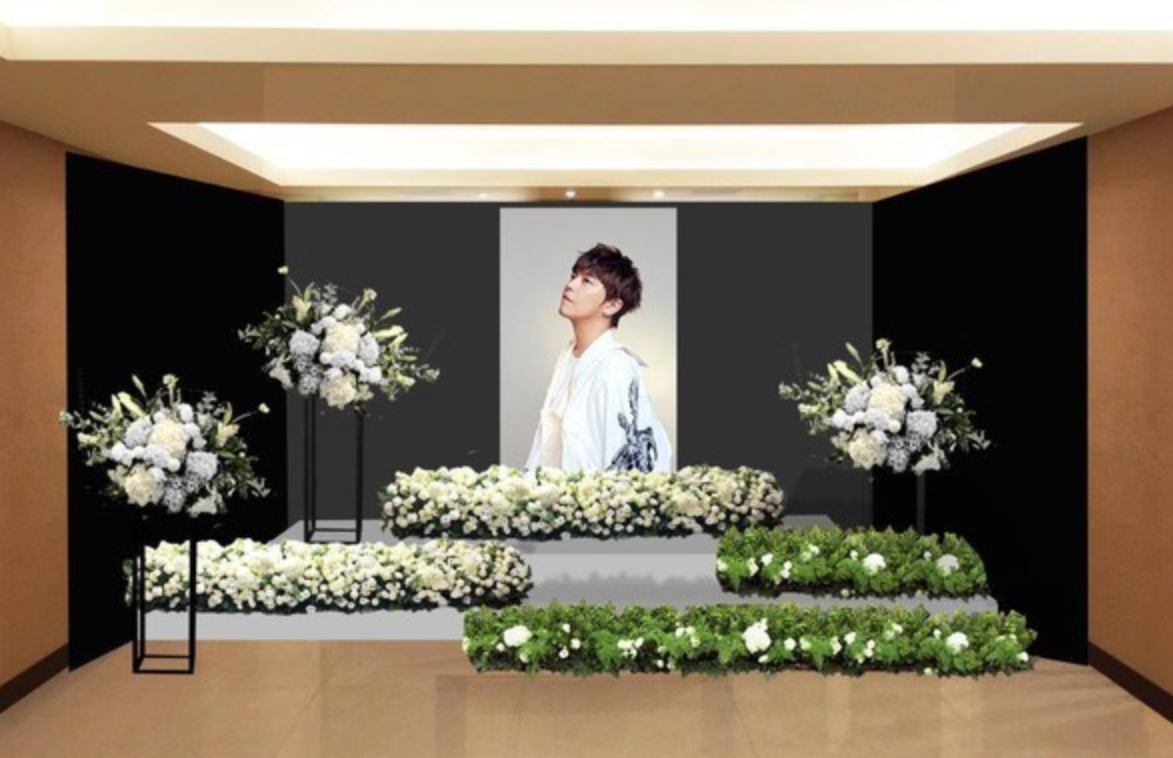 吴尊晒青涩合影悼念黄鸿升，曾合作偶像剧《东方茱丽叶》