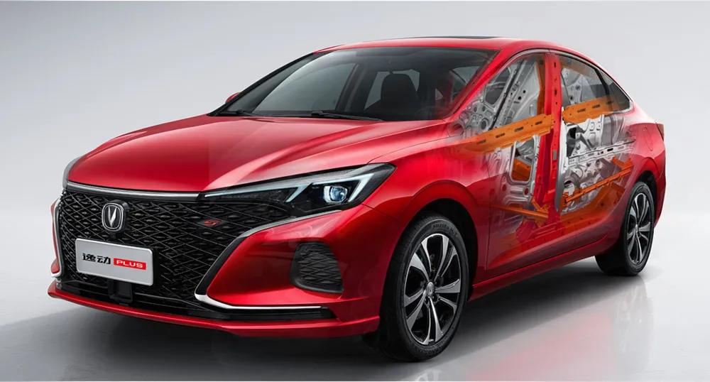 有料就是自信，逸动PLUS直播碰撞，拆掉四门都奈