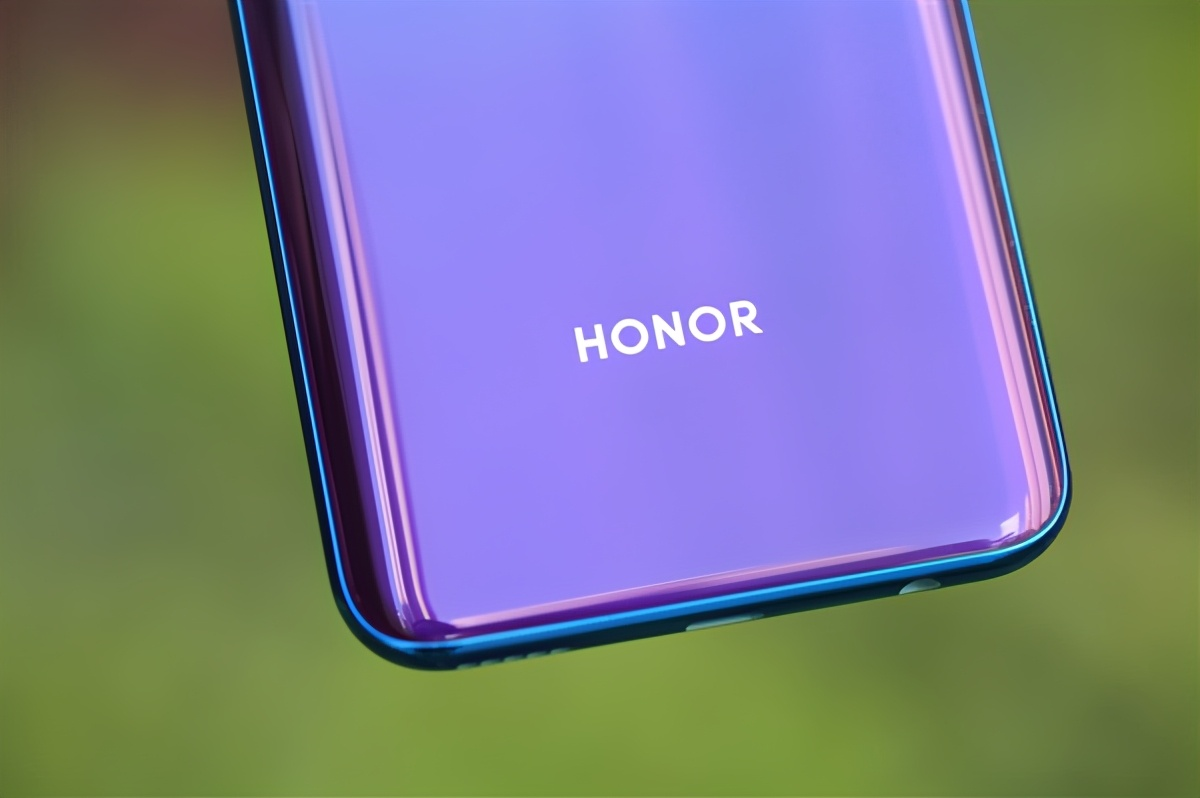荣耀新机只是开胃菜？OPPO Reno系列新品遭曝光：<span class=
