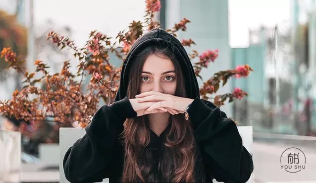 情商最低的行为，就是“不停地”讲道理