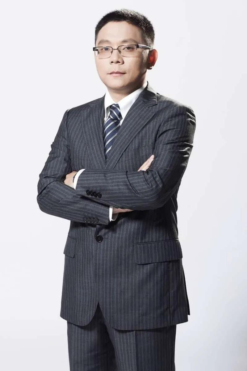 Zhang Kun fell off the altar, Buffett was overshadowed, and the ...