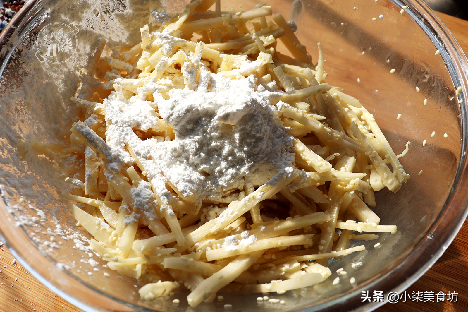 圖片[9]-過年特色美味“干煸藕絲”的做法 出鍋香辣酥脆 下酒又下飯-起舞食譜網