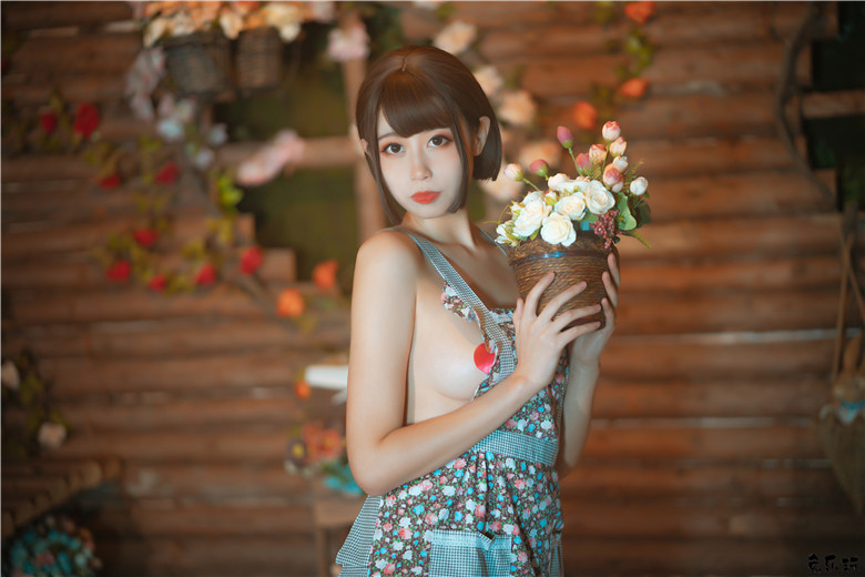 奈汐酱Nice图包合集精选丨勤劳的老板娘