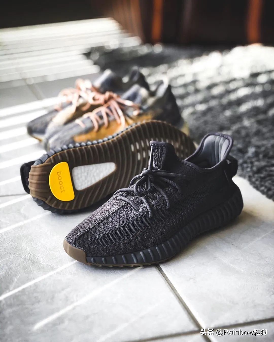 万万没想到 年年夏天都疯涨的 Yeezy 350 今年我能随便挑