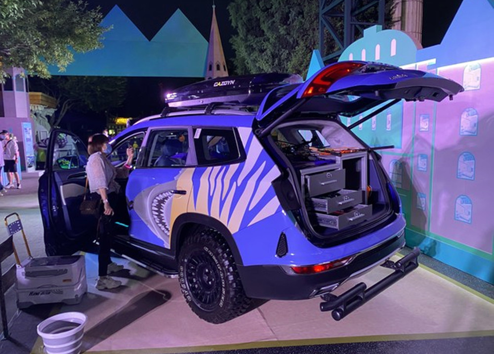 奇瑞打造的垂钓专用车,配垂钓套装 at越野轮胎,外观很霸气