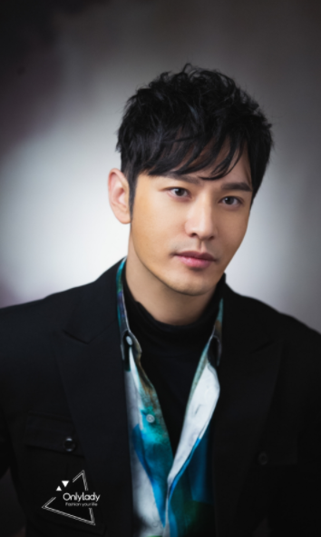 从万人爱到"滚出娱乐圈"的黄晓明，154万