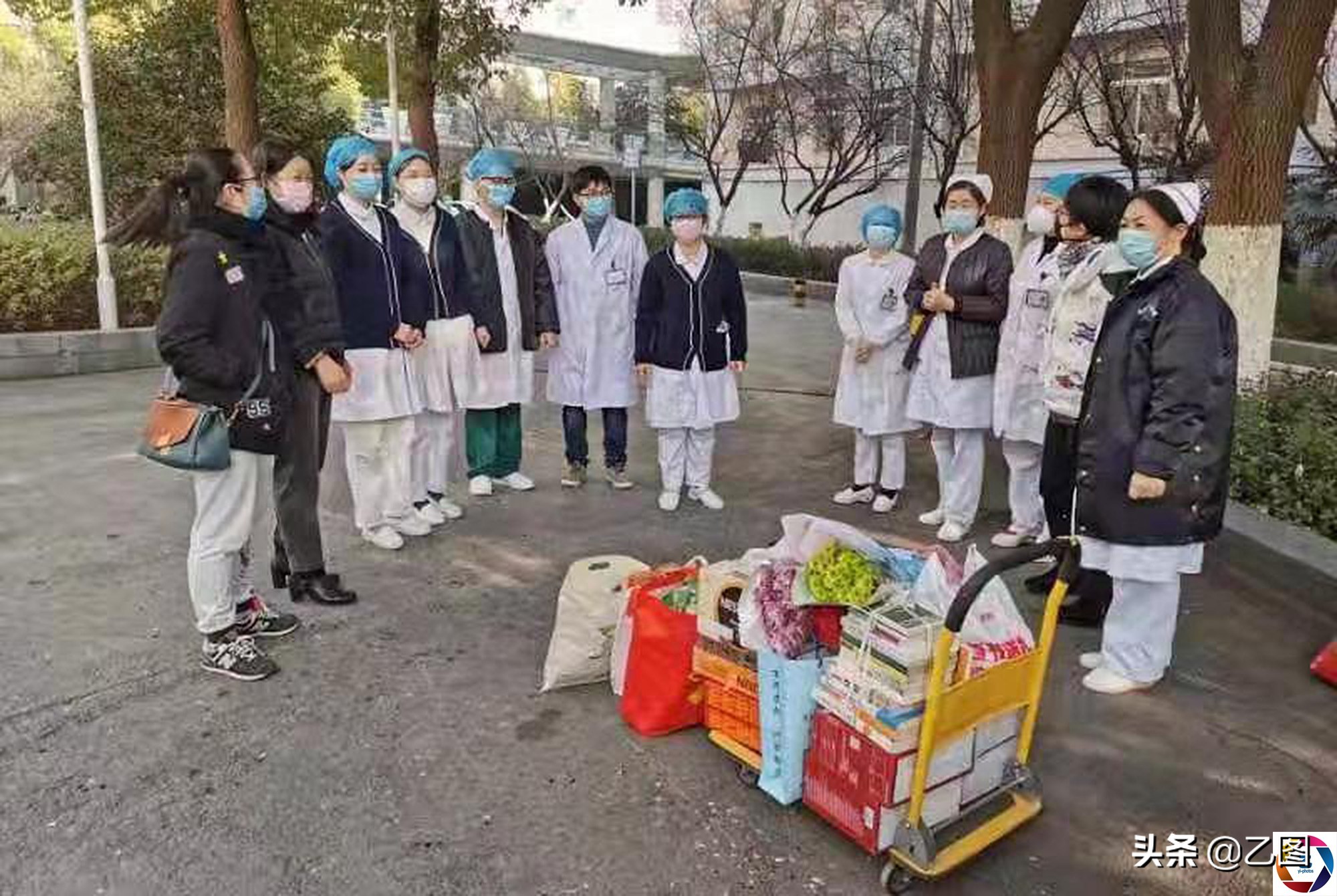 95后女护士隔离区四天日记：戴上N99口罩的那一瞬间，呼吸困难