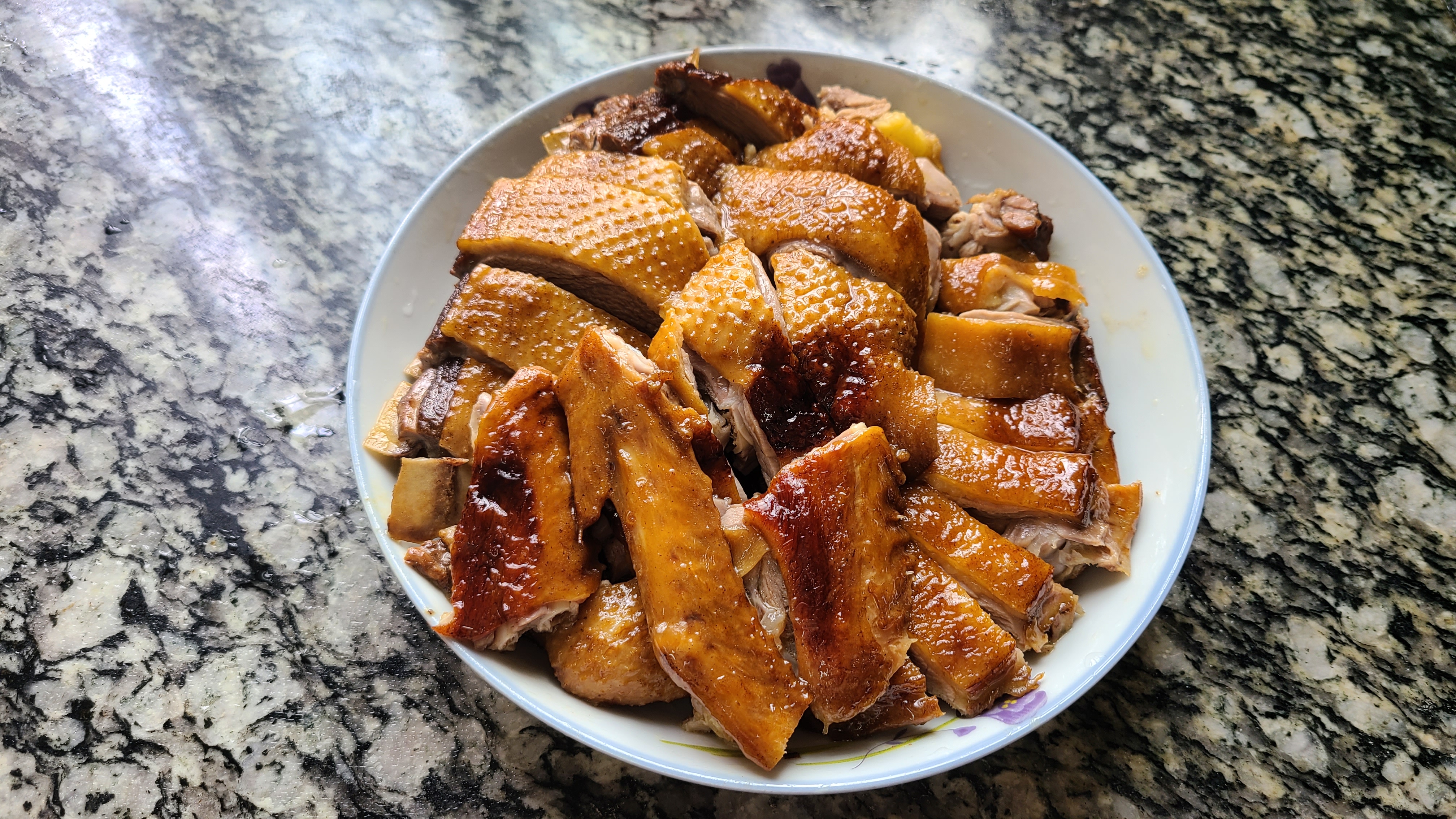 酸梅鴨這樣做太香了，是廣東很出名的家常菜，嫩滑好吃又簡單