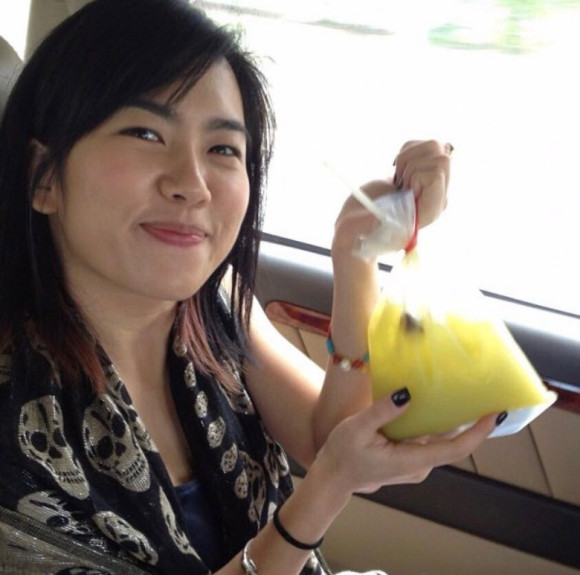 黎明一家三口罕見同框，三歲女兒長髮披肩，明嫂被曝牛年追生兒子