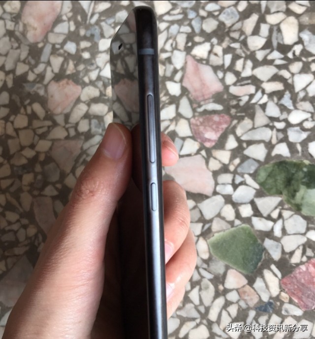小米手机Note3真棒用！外型取代了，速率依然顺畅！当备用机可以了