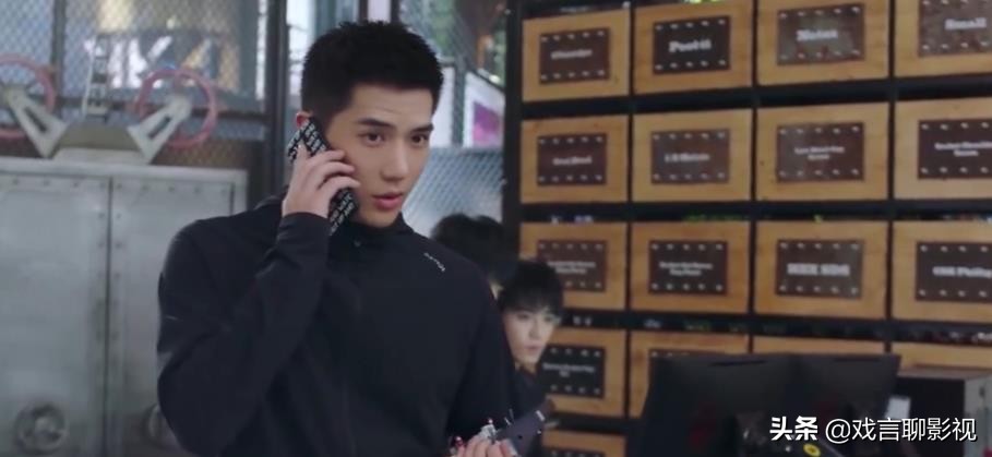 Hu Yitian Li Yitong performs melting sister younger brother to love, costar king installs eaves acting to win support, give a group successfully