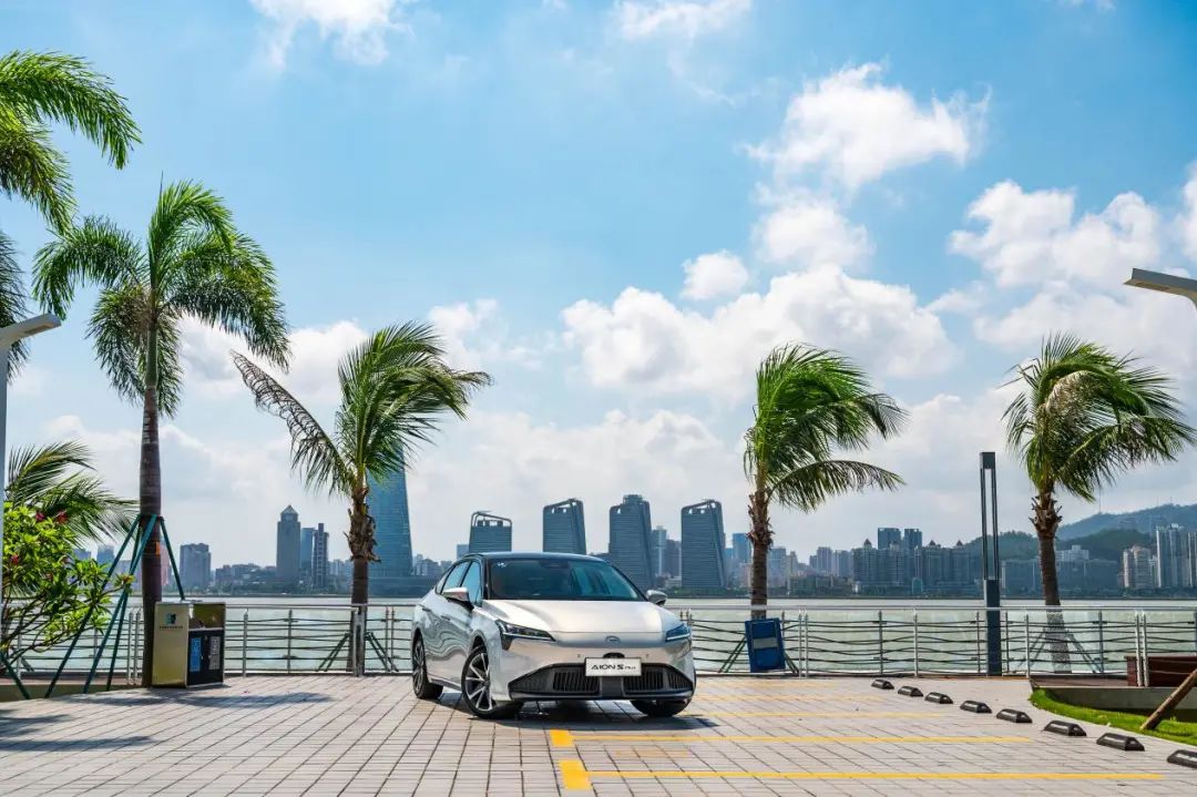 变化巨大，开着AION S Plus不会再被当网约车司机