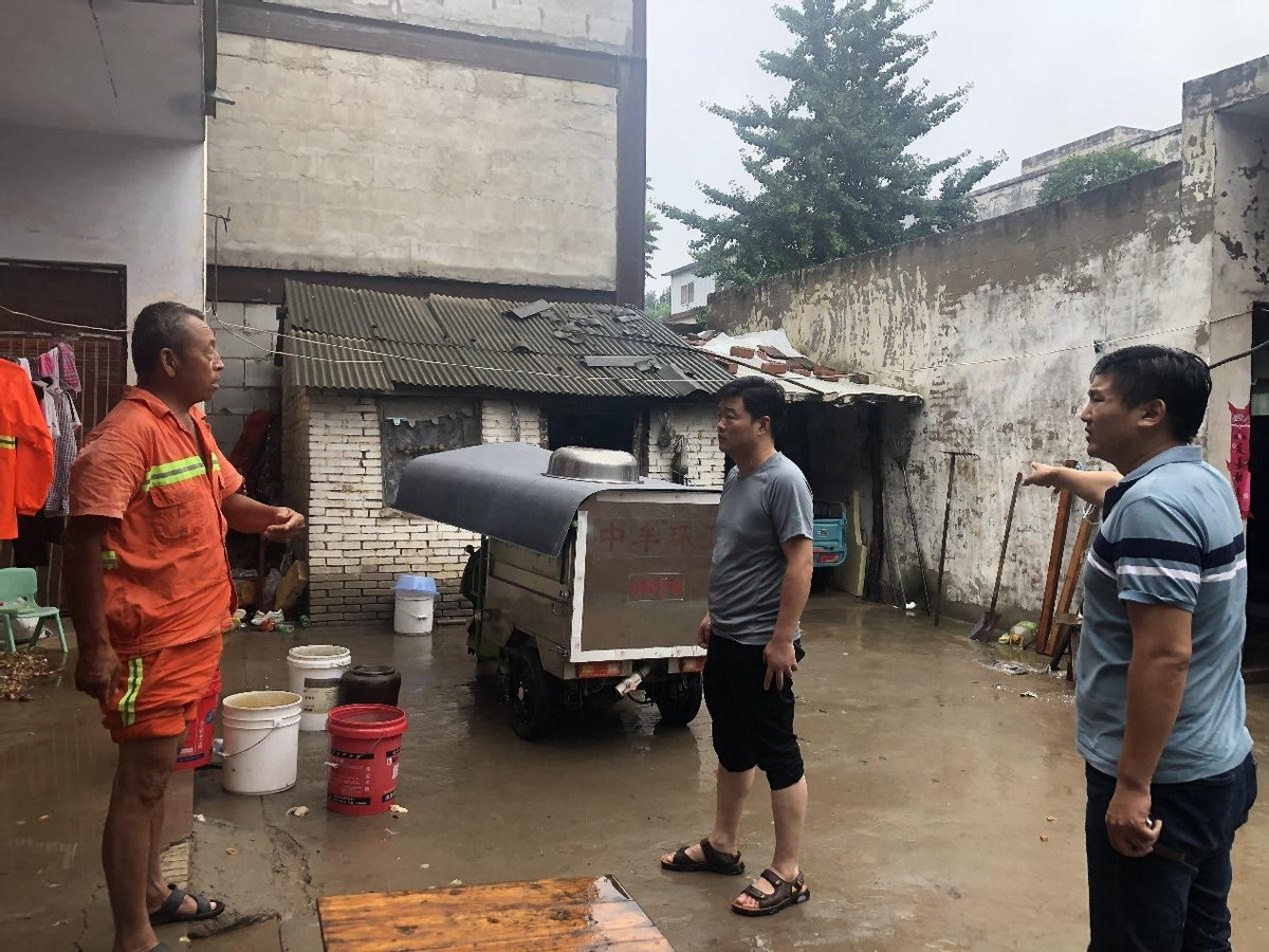 齐心协力筑“城墙”乘风破浪保家园——中牟县住建局抗洪纪实