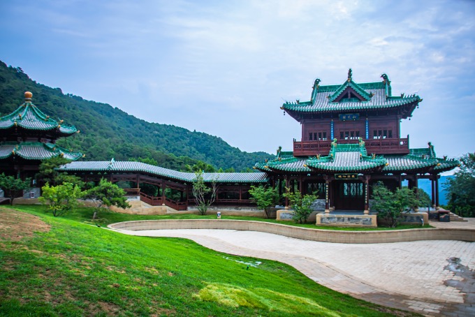 山西太原有一座千年石窟，曾惊艳亮相春晚，成为大家热议的景区