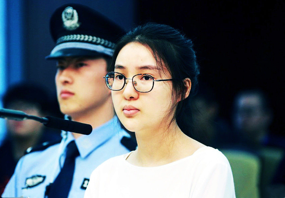 一直想“努力”的郭美美，到底是谁阻碍了她的