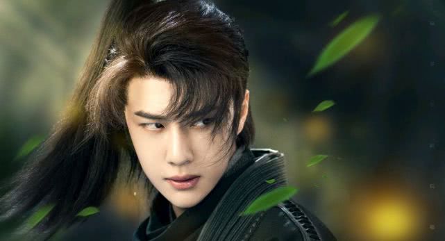 《陈情令》后期待《有翡》，王一博谈工作：拍戏和赛车都喜欢