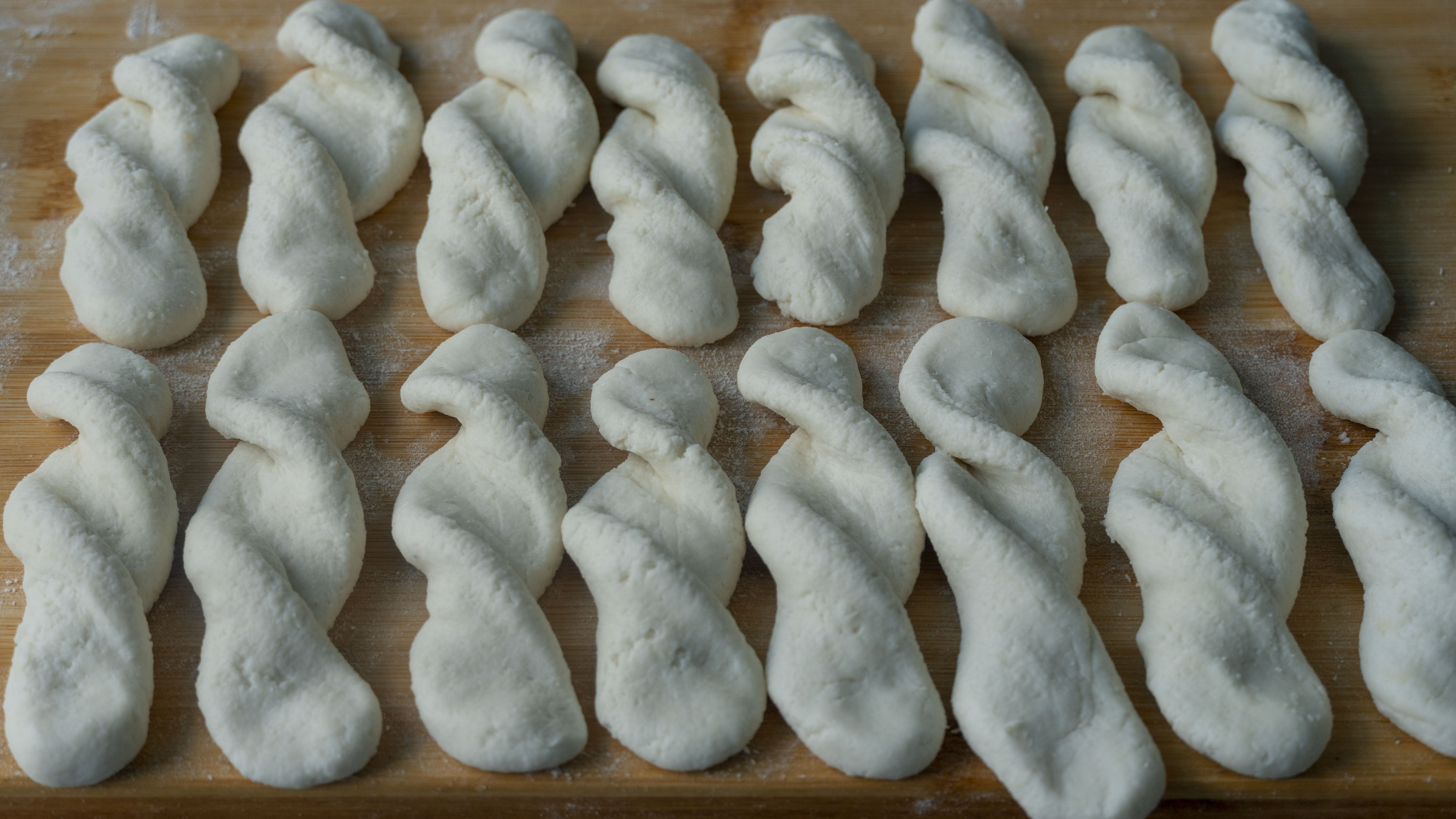 分享5款小吃做法，春節在家小零食都省了，做法簡單，廚房小白篇