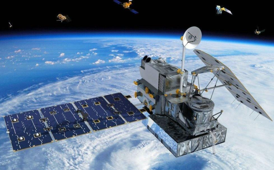 手機被芯片卡脖子，為什麼900萬一顆一顆一顆的北斗芯片，中國卻能搞定？