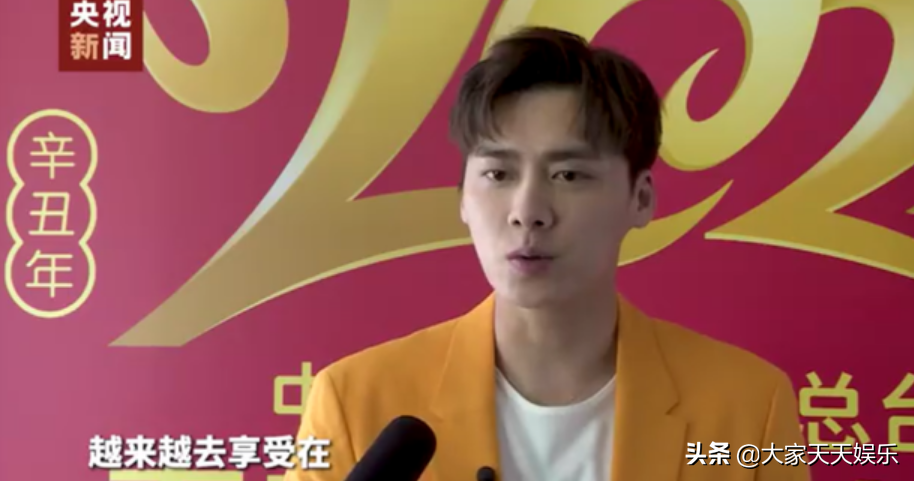 Li Yifeng speak bluntly: Spring the person that sings together late is much not nervous