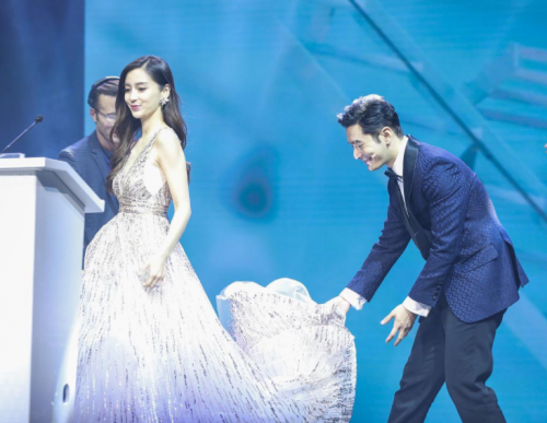 Angelababy回应离婚质疑，实锤终于来了
