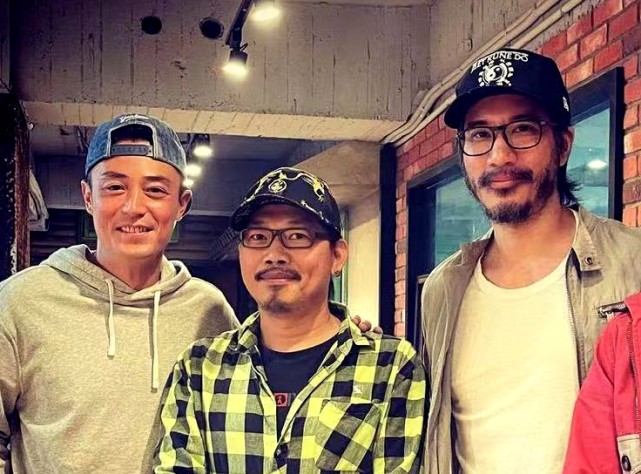 王力宏霍建華探望方文山，兩大男神難得同框卻憔悴蒼老令人唏噓