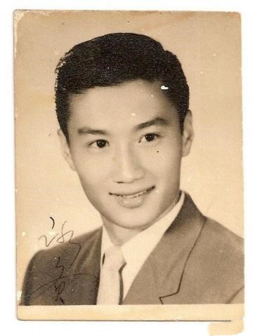 谢贤风流又长情，和小49岁COCO的“爷孙恋”，分手后付千万分手费