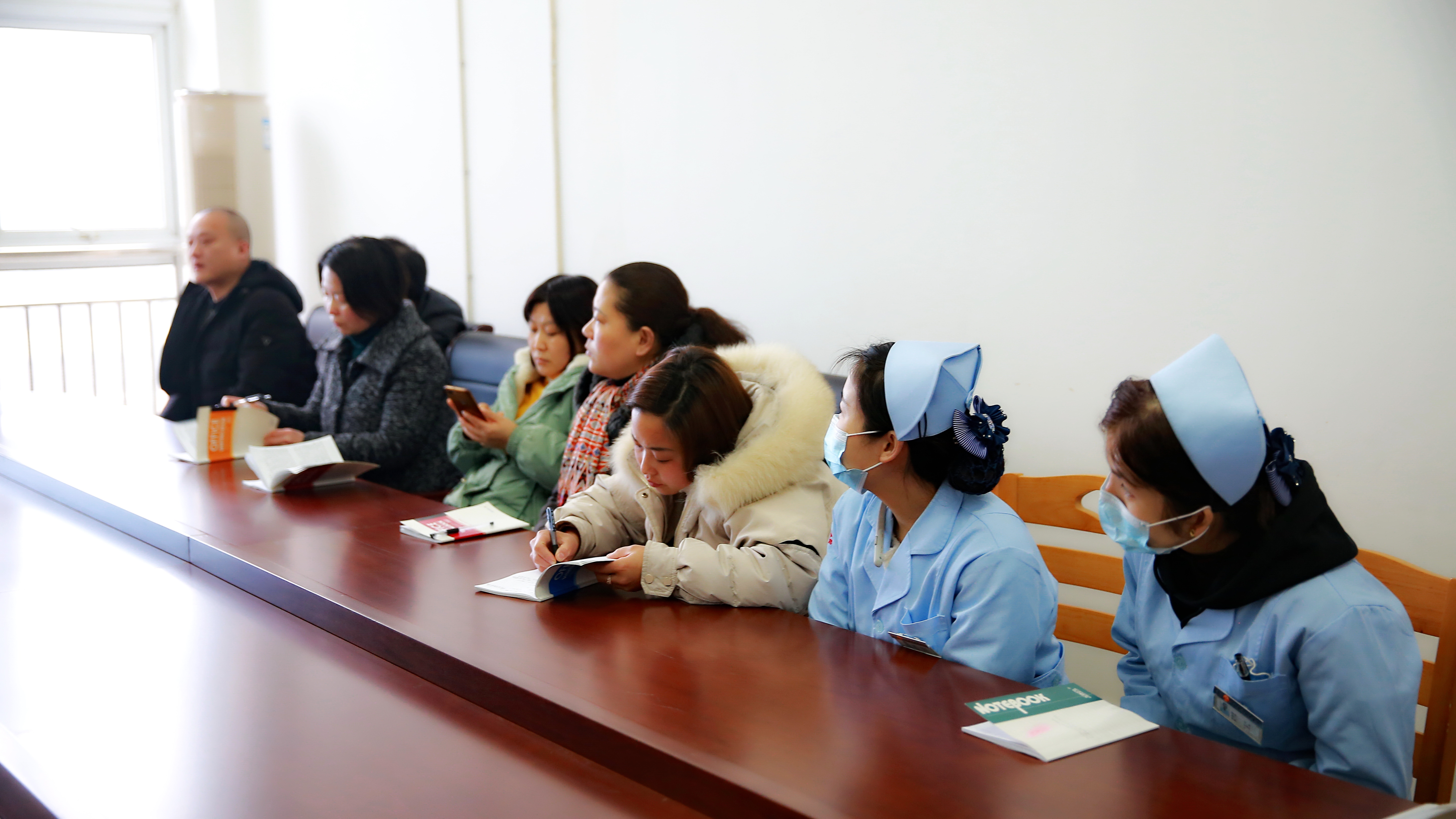 洛陽春壽堂中醫院開展“強化團隊意識 提高凝聚力”的學習活動