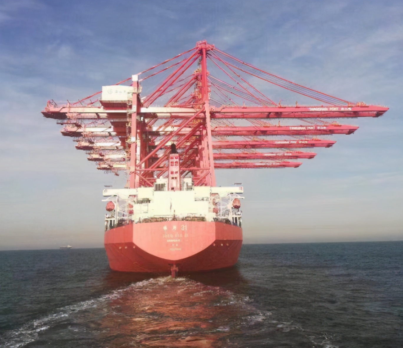 59岁高龄创业，却创造了16项世界第一，垄断了美国90%市场