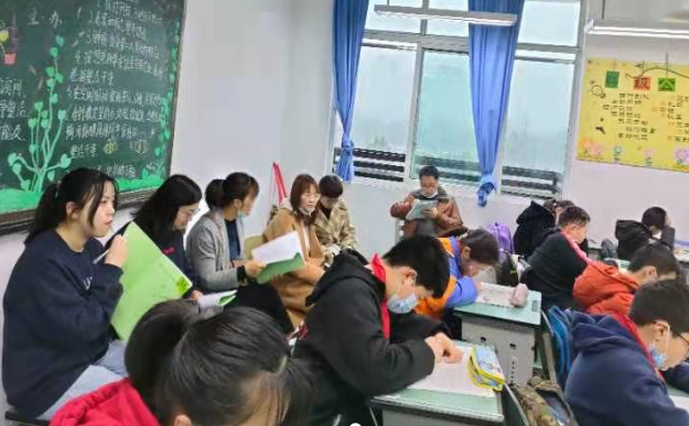 双流区彭镇小学严建琼名师工作室三月活动简报