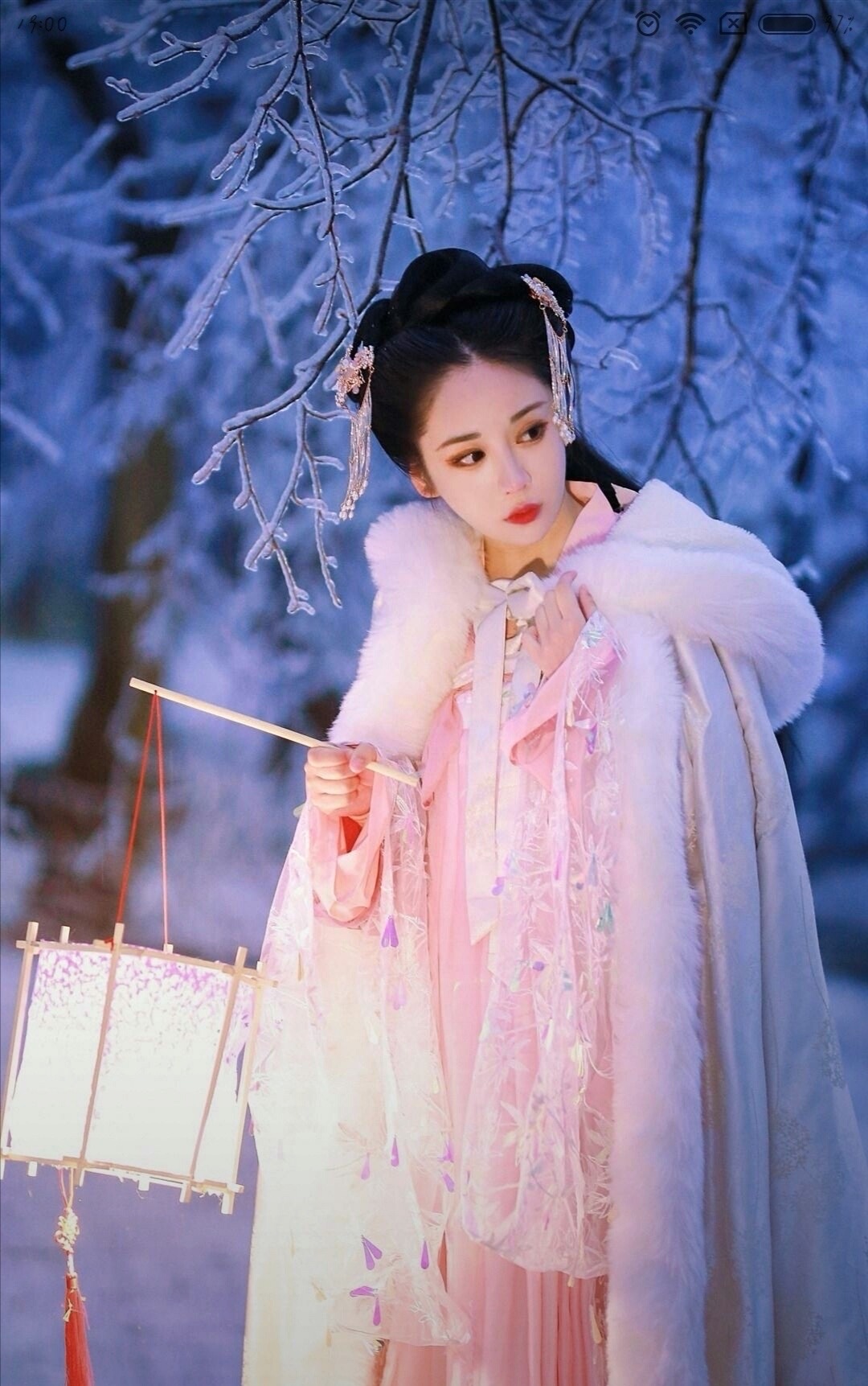 赞美雪的句子大全 朋友圈晒雪景唯美简短句子图片
