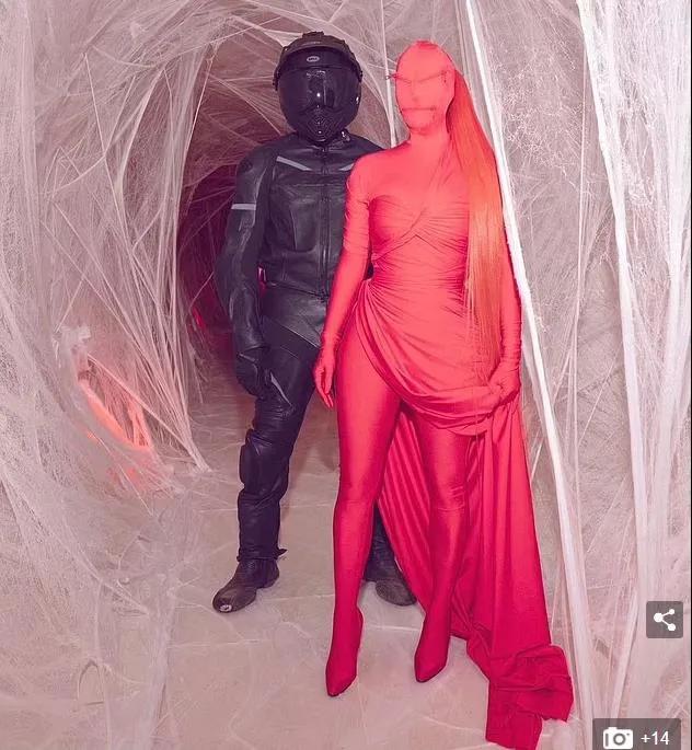 Kylie Jenner Kylie Jenner Is Wearing A Flaming Catsuit And Coat The Dress Is Too Ridiculous 