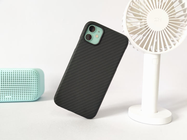 二元开物手机壳：集轻薄与耐摔于一体，入手不亏