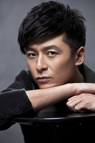 被逼写下遗书，41岁仍未婚，朱雨辰是如何一步步被母亲毁掉的？