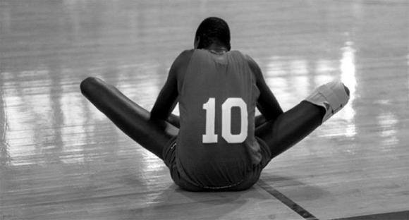 照片看NBA球員大長腿！張伯倫膝蓋以下全跟腱，波爾結構太神奇