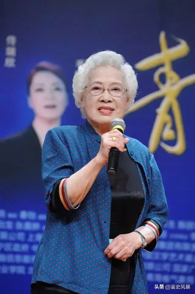 秦怡：前夫陈天国是个好演员，可惜终生酗酒，女儿像他一样固执