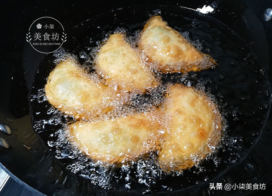 图片[14]-韭菜盒子新吃法 不用发面 个个外皮酥脆 一顿吃10个都不过瘾-起舞食谱网