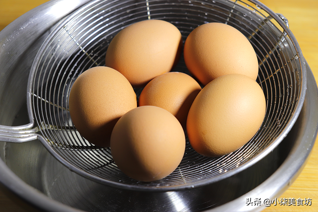 图片[8]-【煮鸡蛋】做法步骤图 蛋壳好剥 蛋黄又香又嫩-起舞食谱网