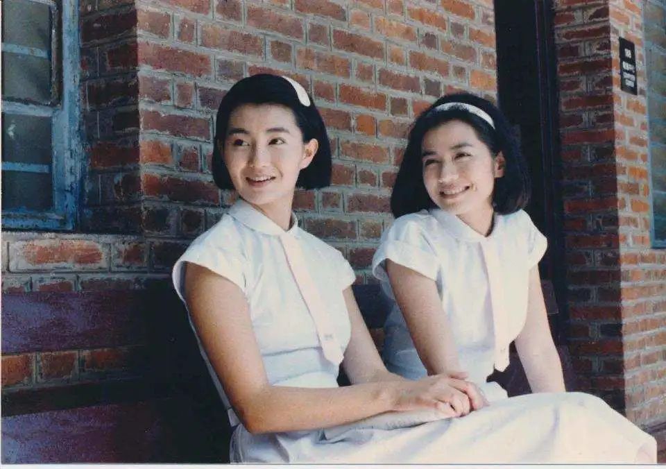 刘诗诗倪妮双姝合璧，都难超张曼玉版《流金岁