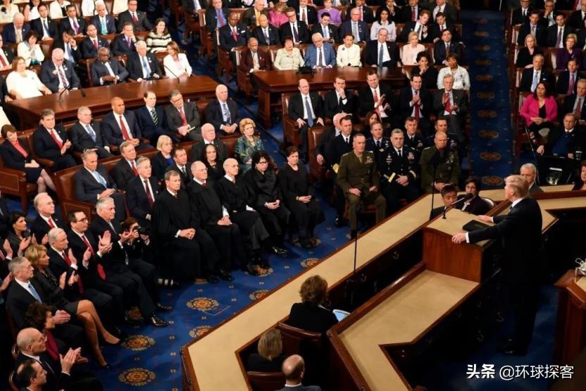 拜普会上，拜登出了三个国际洋相，美国会限制总统对外使用武力