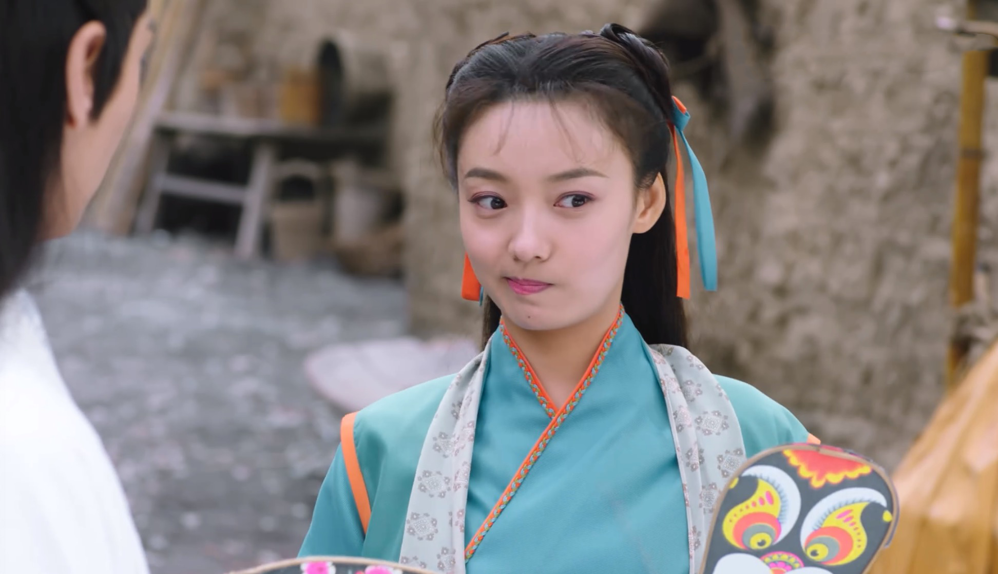 刚开播就拿下网播热度第一，男主号召力强大，