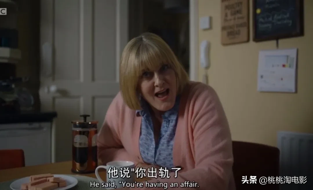 开播9.2分,只有英国人敢这么玩剧了