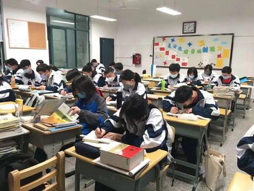 “假期”在家，孩子学习效率上不去？别急，可能是没做好以下几点
