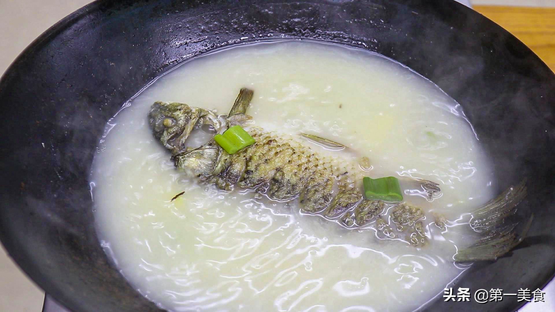 图片[6]-鲫鱼汤的做法做法步骤图 汤鲜不腥不破皮-起舞食谱网