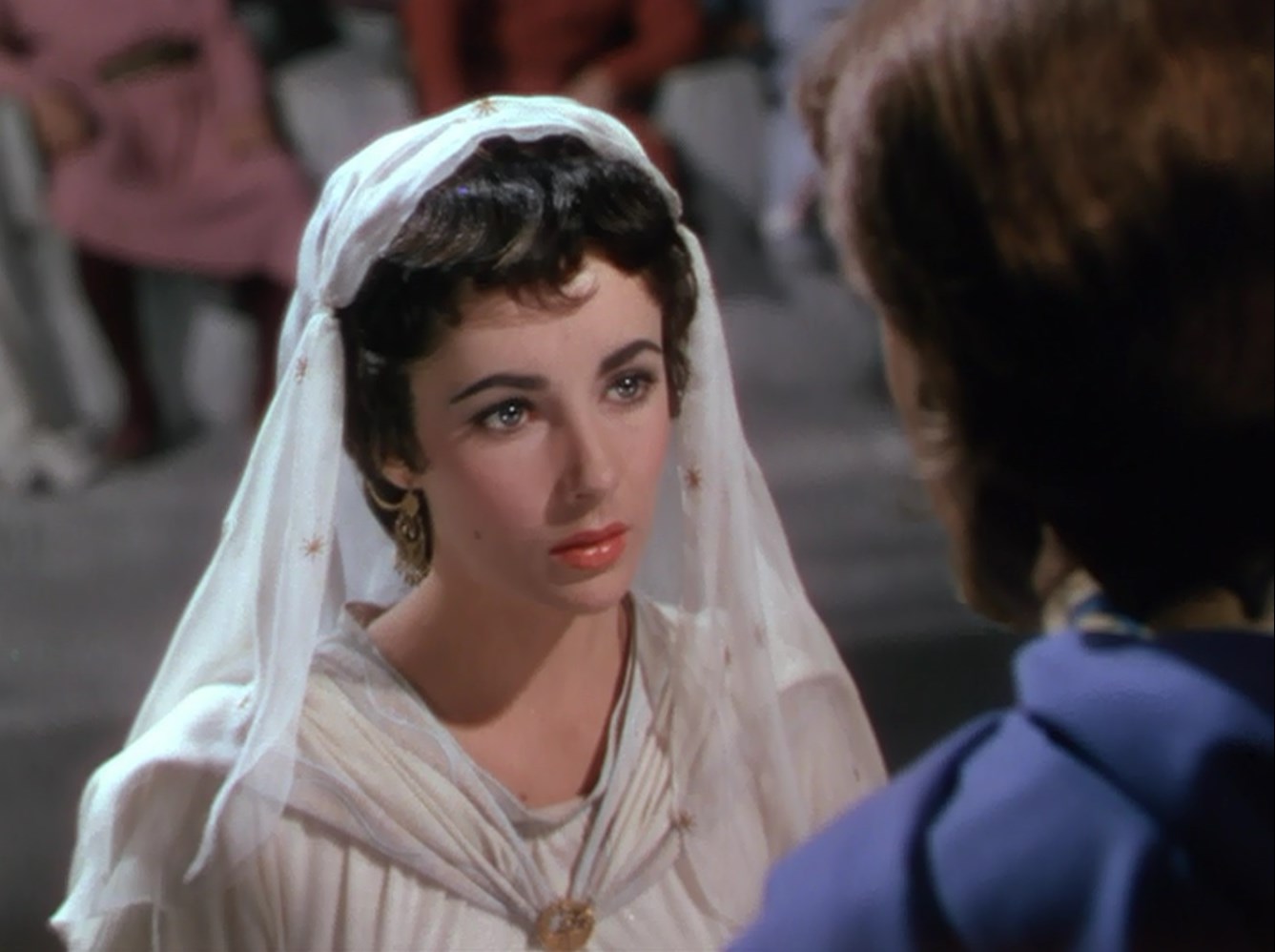 科學角度解釋伊麗莎白·泰勒為何迷人，5個原因讓她的美如此罕見- 頭條匯, image size:1337x998