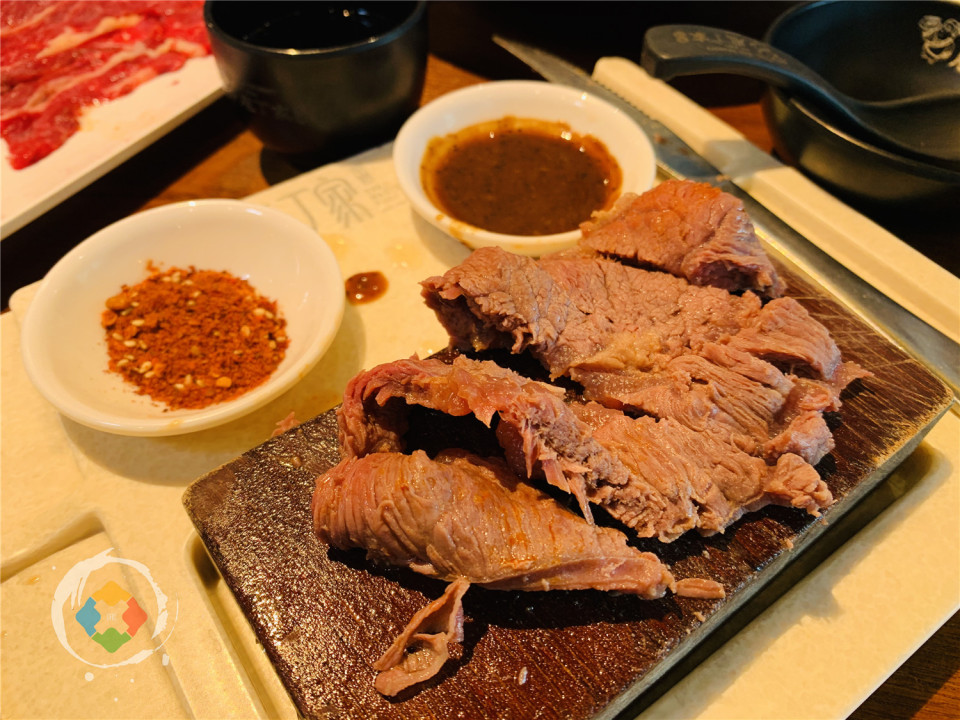 重庆最成功的美食店：全国品牌超过40个，如今向海底捞发起挑战